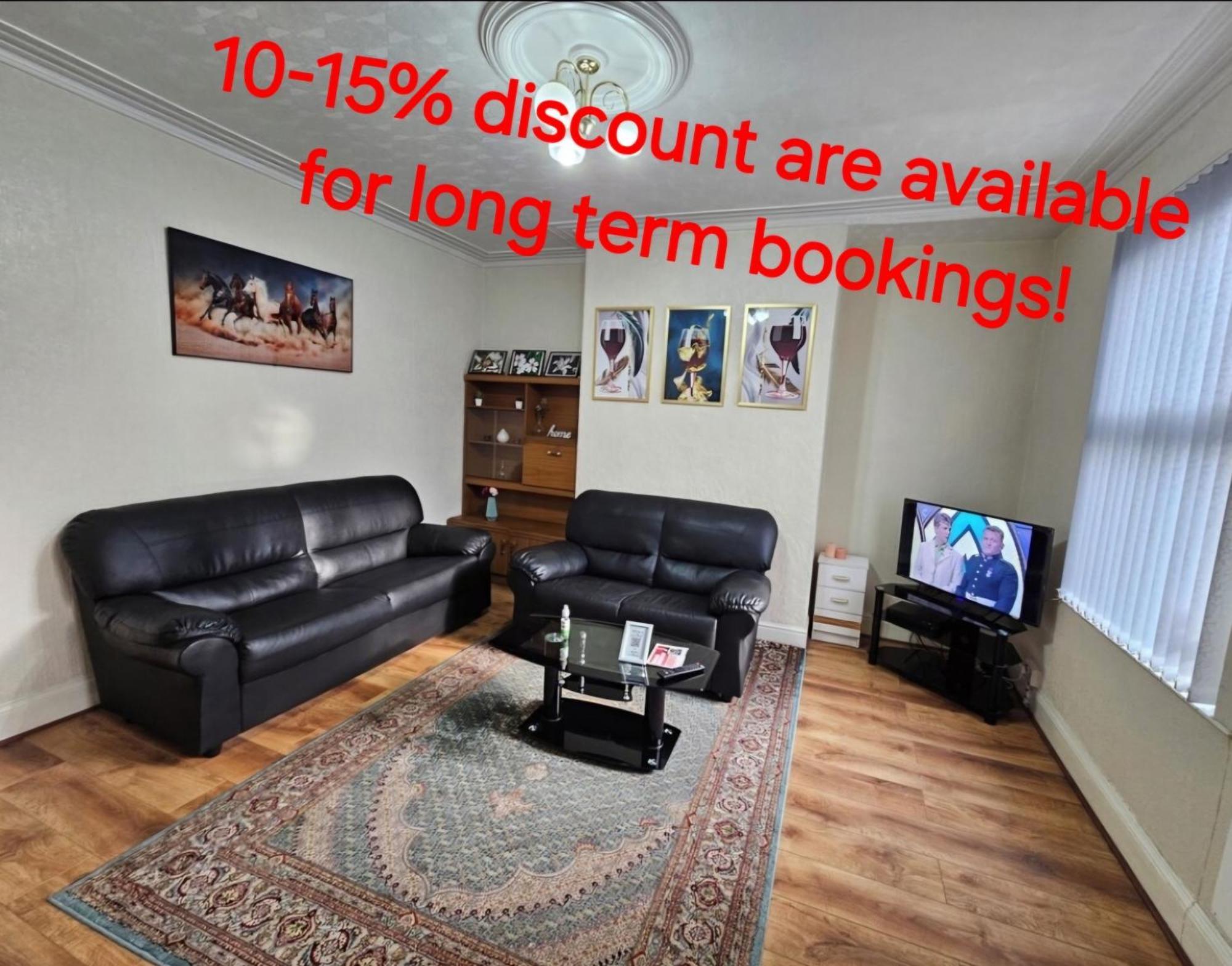 Spacious Two Bedroom House, Parking And Wifi Leeds  Dış mekan fotoğraf
